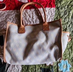 Dooney and Bourke Bag